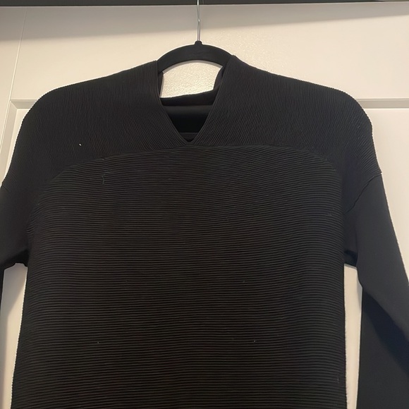 Club Monaco Knit dress - Picture 3 of 7